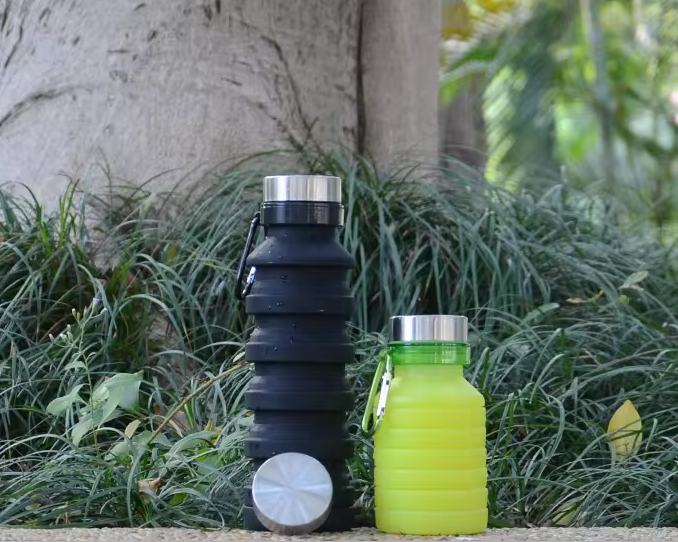 17 oz Collapsible Bottle with Carabiner