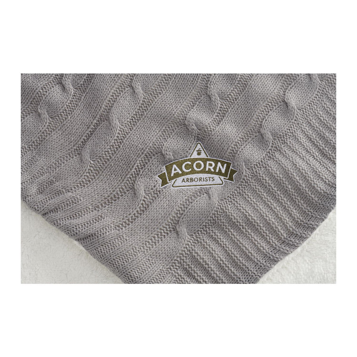 Cable Knit Sherpa Blanket