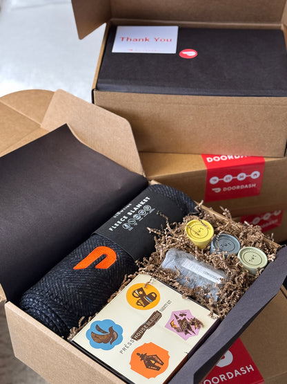 Custom Packaging & Mailer Boxes