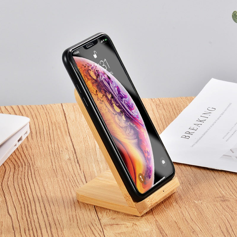 Groove Bamboo Wireless Charging Phone Stand